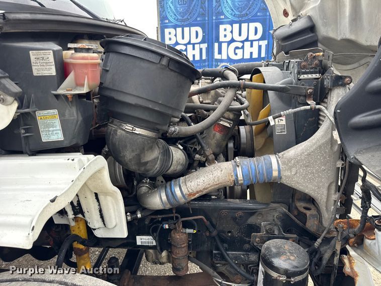 image for item DJ9696 2007 Freightliner M2 semi truck