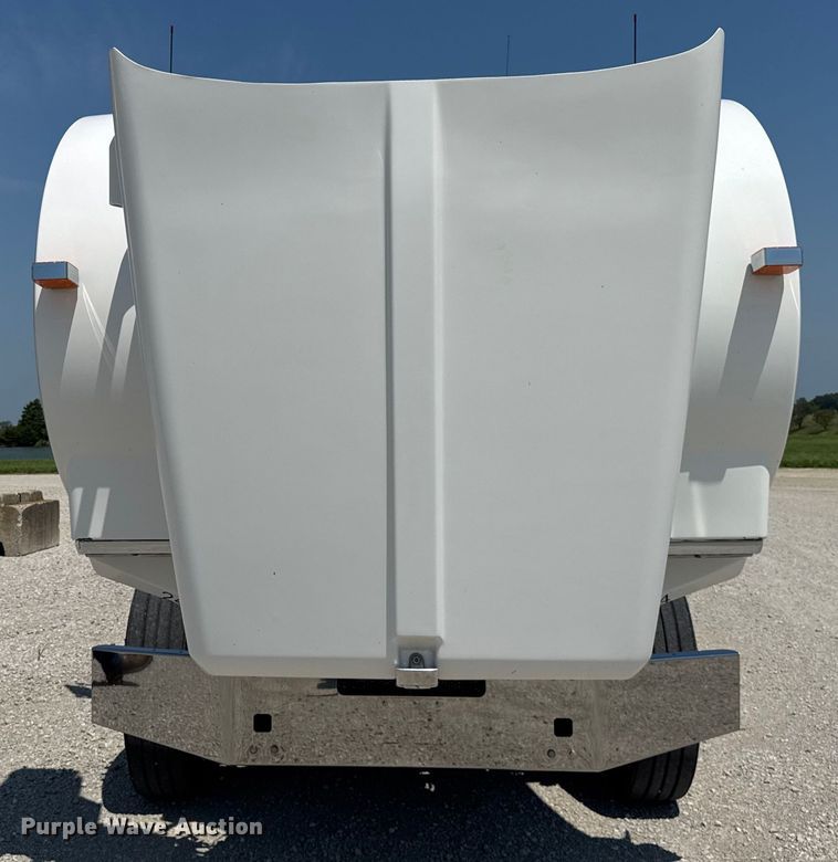 image for item DJ9703 2007 Kenworth T800 semi truck