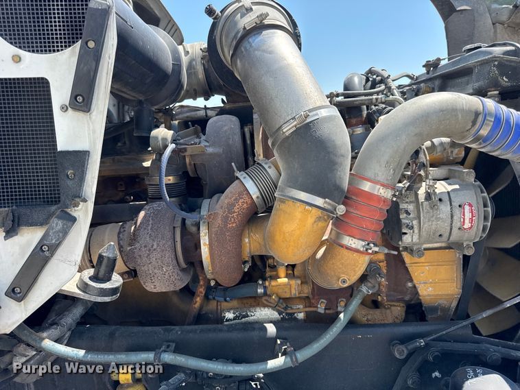 image for item DJ9703 2007 Kenworth T800 semi truck