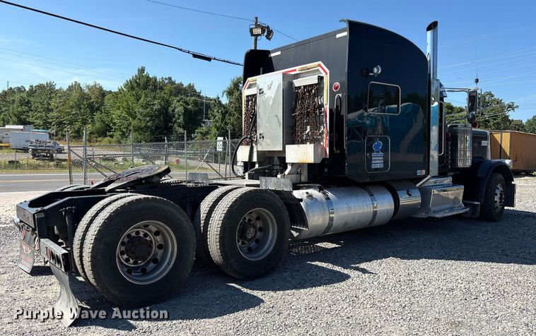 CAMIóN CAMAROTE 2015 PETERBILT