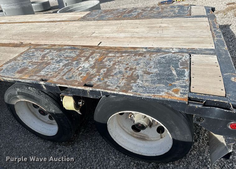image for item DO7661 2002 Wabash FLDP drop deck trailer