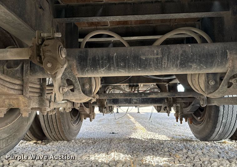 image for item DO7661 2002 Wabash FLDP drop deck trailer