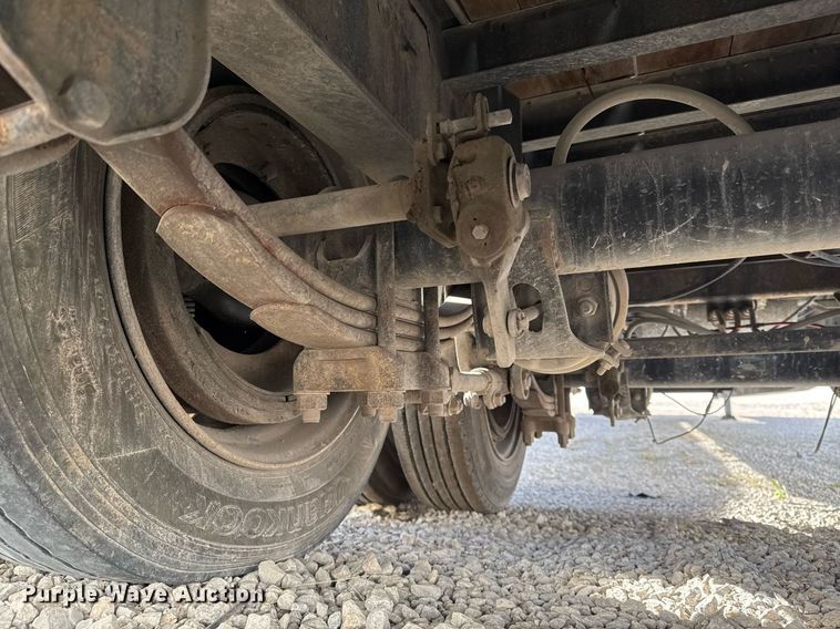 image for item DO7661 2002 Wabash FLDP drop deck trailer