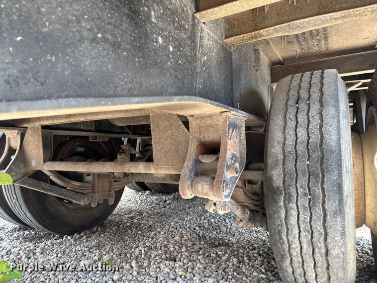 image for item DO7663 1998 Aztec Trailer Sales FLBD drop deck trailer