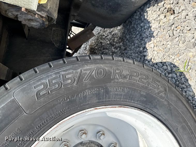 image for item DO7663 1998 Aztec Trailer Sales FLBD drop deck trailer