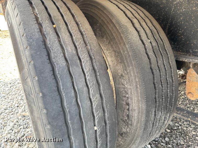 image for item DO7663 1998 Aztec Trailer Sales FLBD drop deck trailer