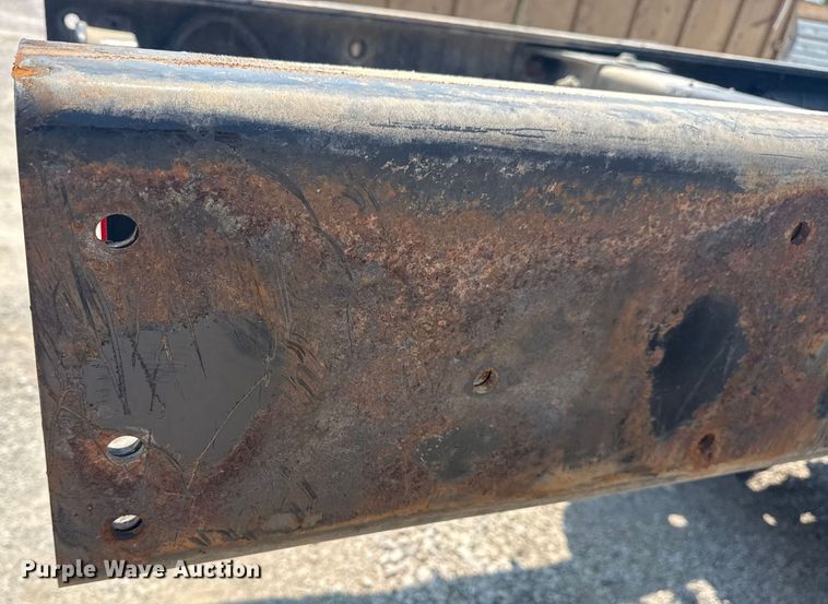 image for item DS3874 2019 Peterbilt 348 truck cab and chassis