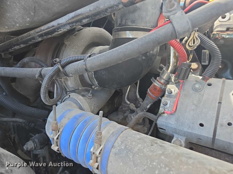 image for item DU7949 2007 Freightliner Columbia semi truck