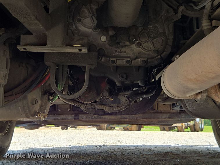 image for item DU7955 2018 Freightliner Cascadia semi truck