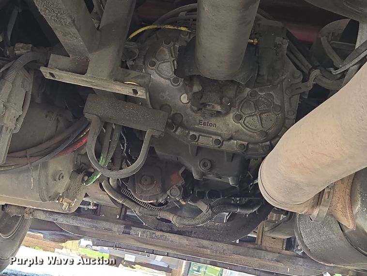 image for item DU7955 2018 Freightliner Cascadia semi truck