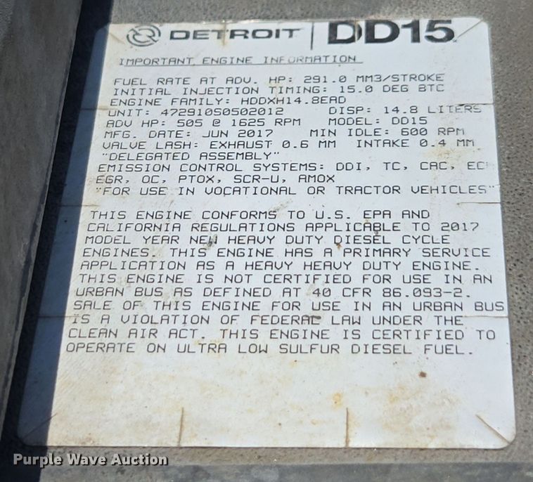 image for item DU7955 2018 Freightliner Cascadia semi truck