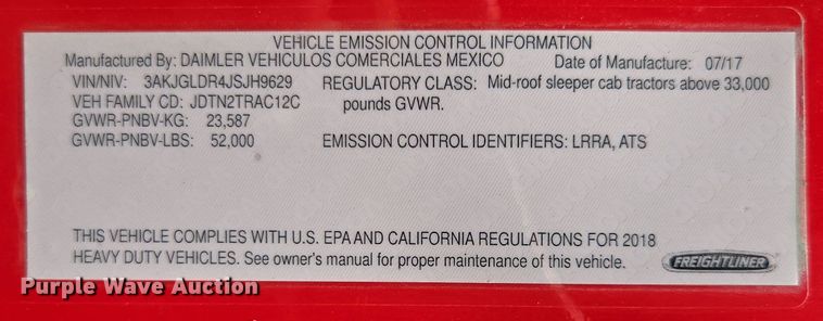 image for item DU7955 2018 Freightliner Cascadia semi truck