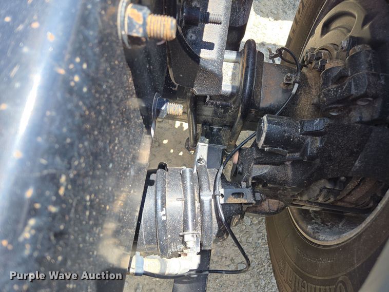 image for item DU7956 2018 Freightliner Cascadia semi truck