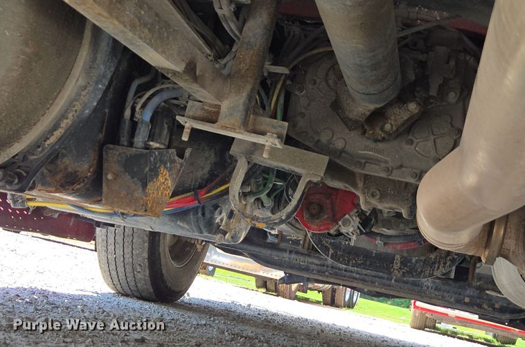 image for item DU7956 2018 Freightliner Cascadia semi truck