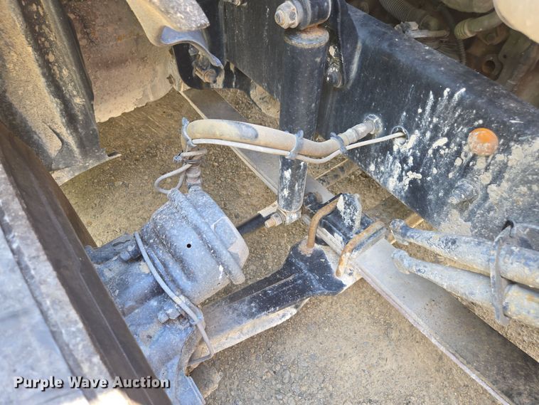 image for item DU7956 2018 Freightliner Cascadia semi truck