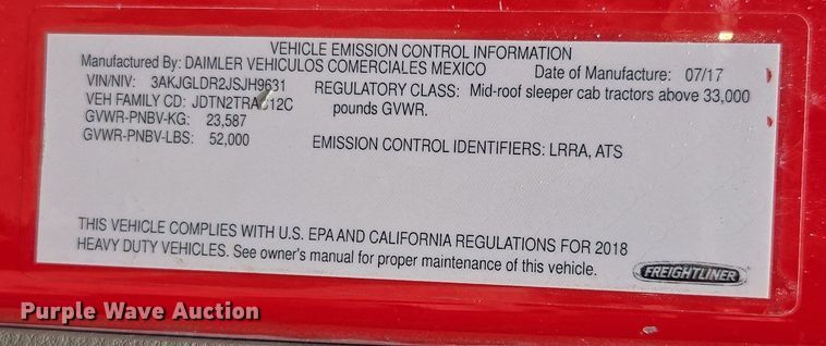 image for item DU7956 2018 Freightliner Cascadia semi truck