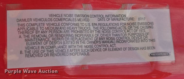 image for item DU7956 2018 Freightliner Cascadia semi truck