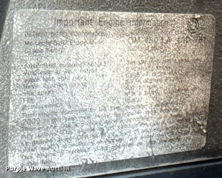 image for item DU9098 2010 Freightliner Business Class M2 semi truck