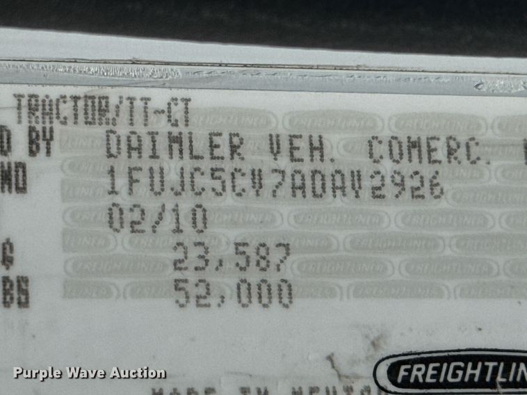 image for item DU9098 2010 Freightliner Business Class M2 semi truck