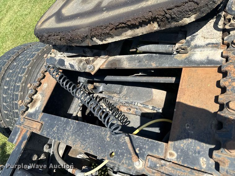 image for item DU9397 2007 International 9900i semi truck