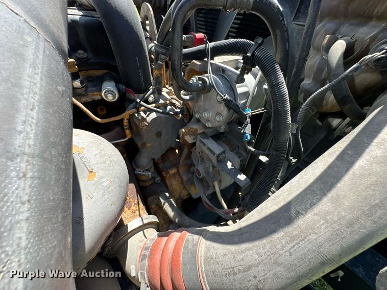 image for item DU9397 2007 International 9900i semi truck