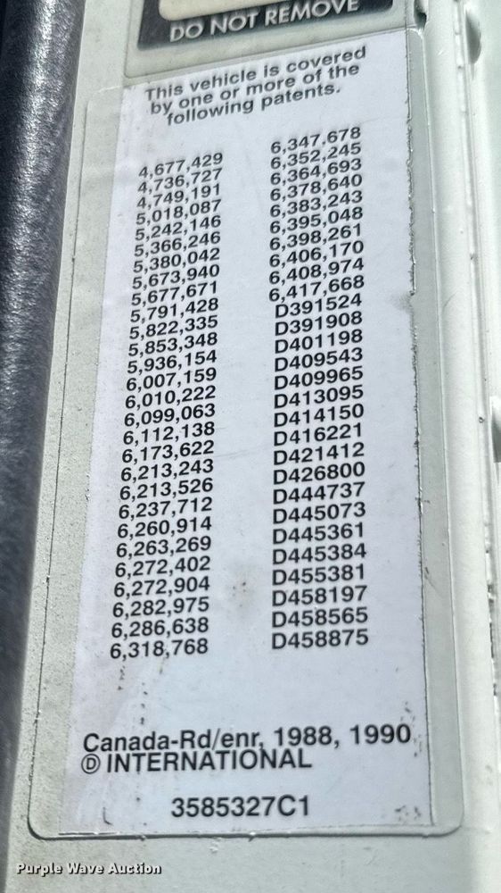 image for item DU9397 2007 International 9900i semi truck