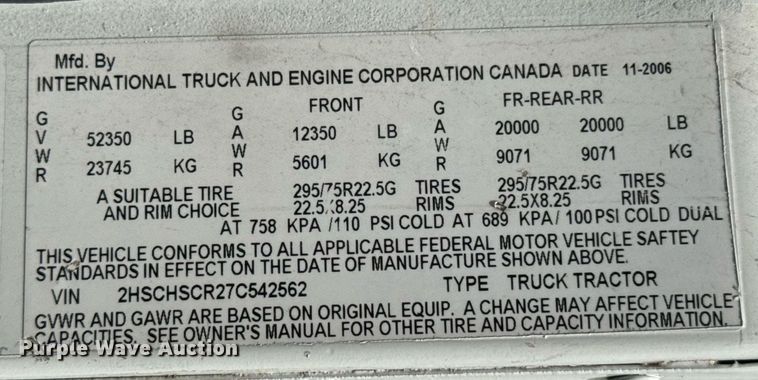 image for item DU9397 2007 International 9900i semi truck