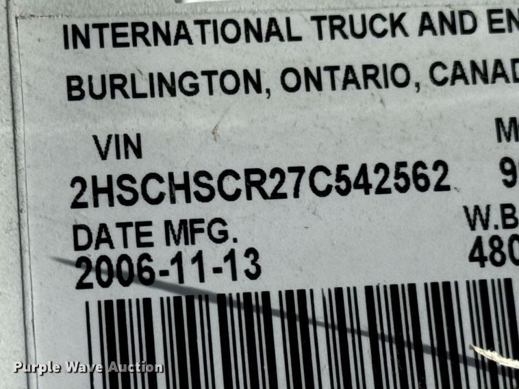 image for item DU9397 2007 International 9900i semi truck