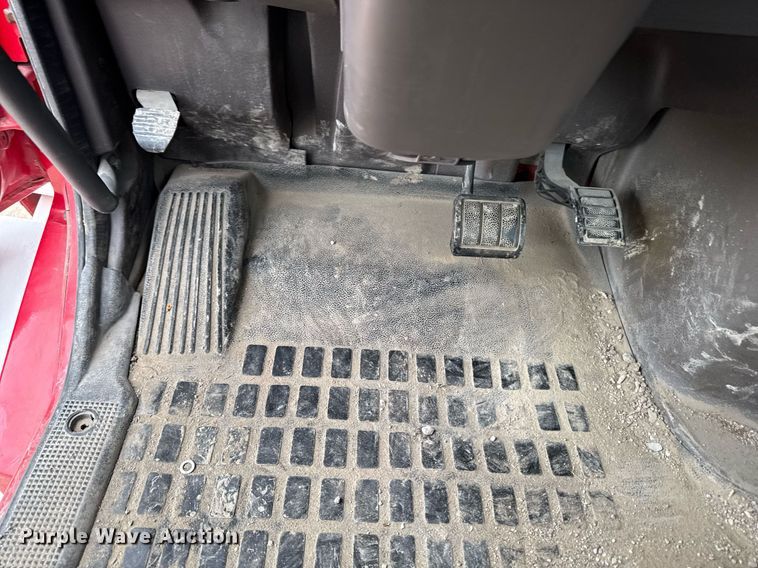 image for item DV2691 2013 Volvo Truck VNL semi truck