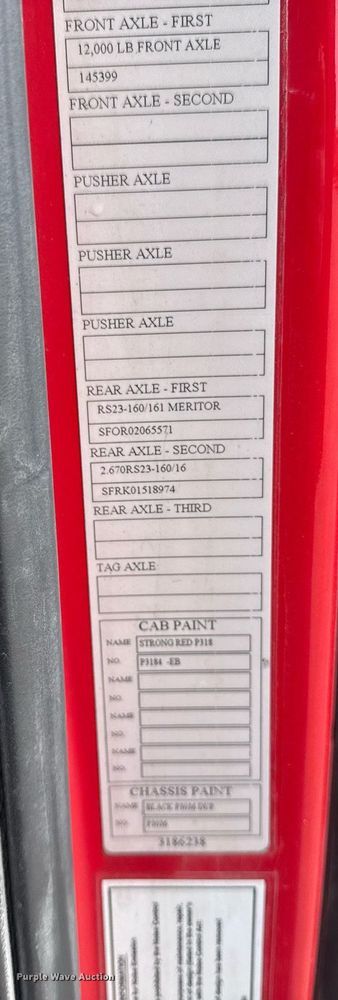 image for item DV2691 2013 Volvo Truck VNL semi truck