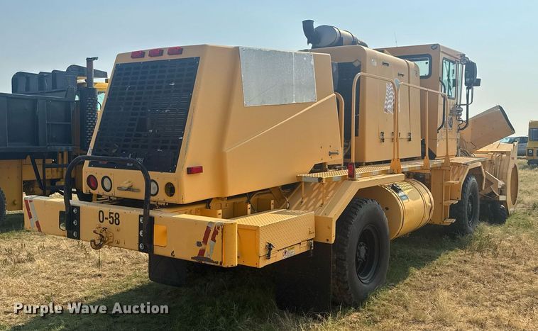 image for item DV6502 1993 Oshkosh  HB-2518B snow blower truck