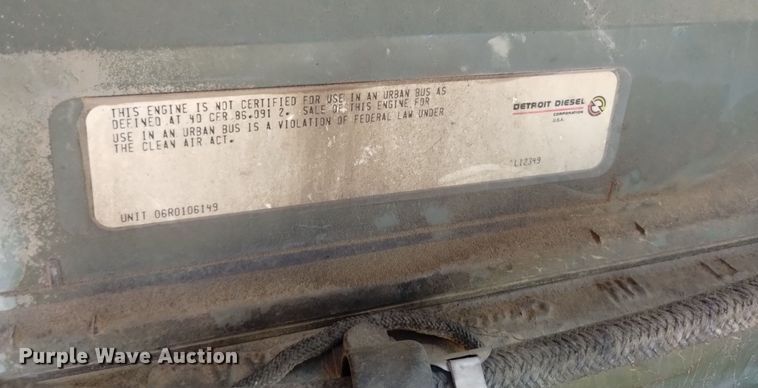 image for item DV6502 1993 Oshkosh  HB-2518B snow blower truck