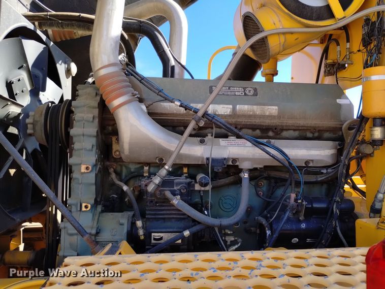 image for item DV6502 1993 Oshkosh  HB-2518B snow blower truck