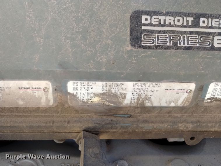 image for item DV6502 1993 Oshkosh  HB-2518B snow blower truck