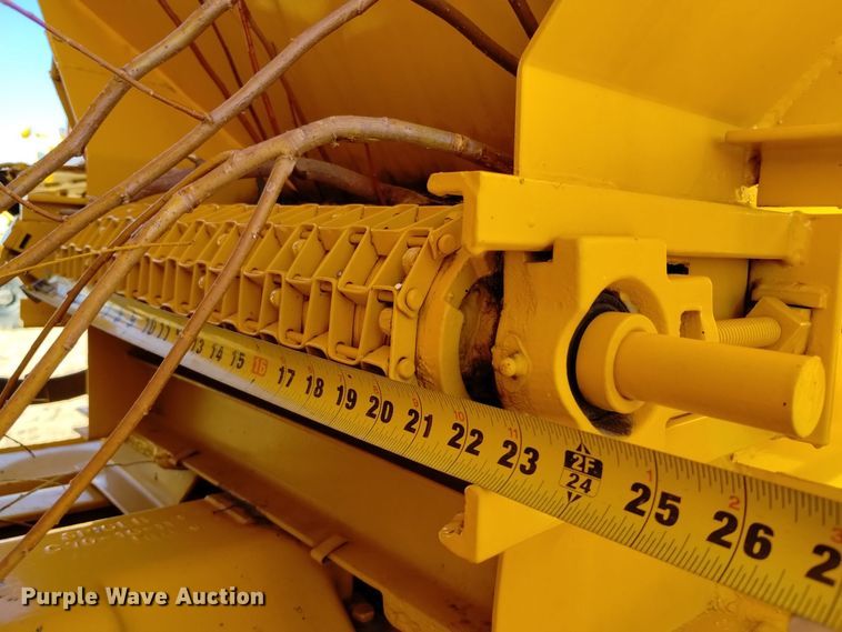 image for item DV6511 1984 Oshkosh  P-2330-1 dump truck