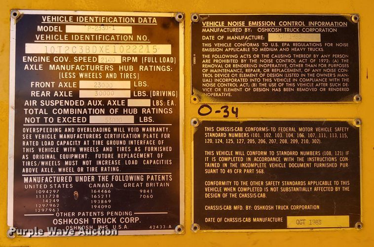 image for item DV6511 1984 Oshkosh  P-2330-1 dump truck