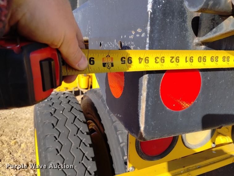 image for item DV6512 1987 Oshkosh  P-2530-SP dump truck