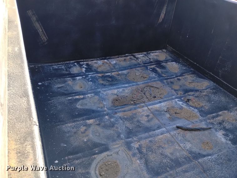 image for item DV6512 1987 Oshkosh  P-2530-SP dump truck