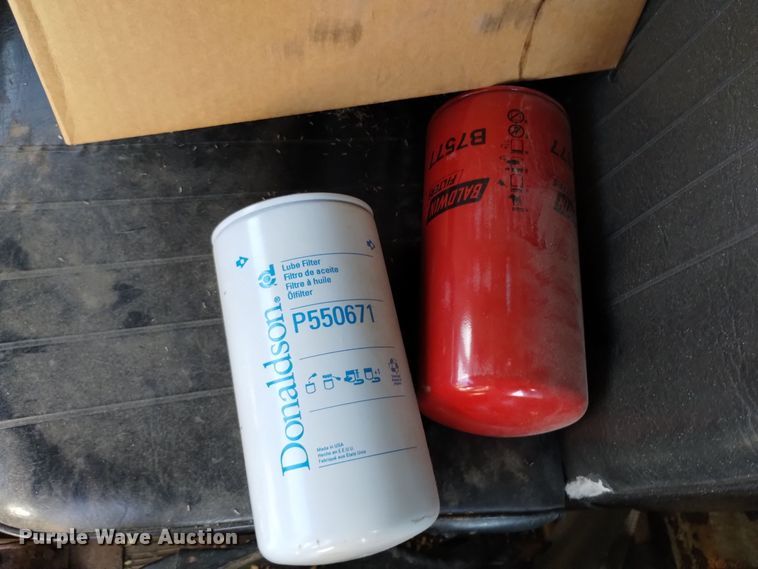 image for item DV6512 1987 Oshkosh  P-2530-SP dump truck