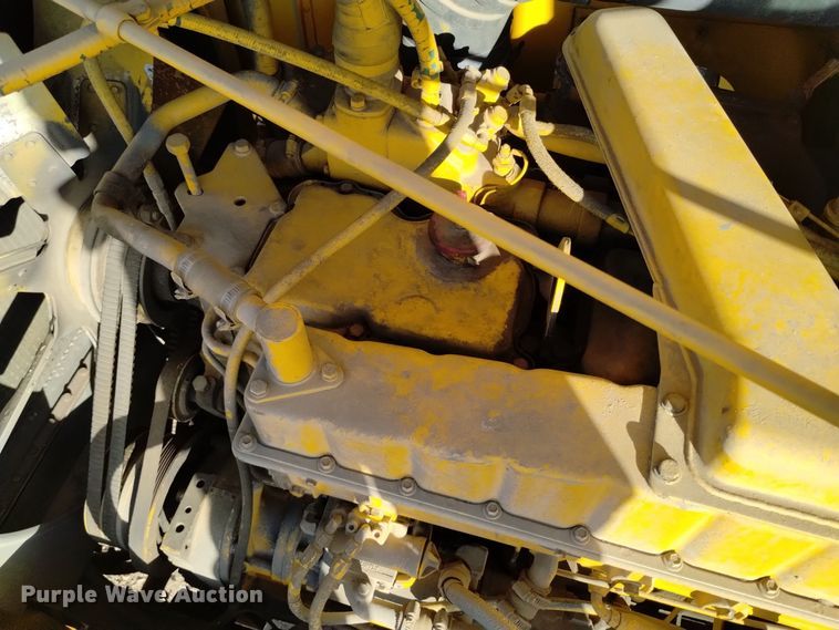 image for item DV6512 1987 Oshkosh  P-2530-SP dump truck