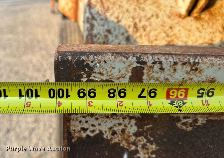 image for item DW3434 1996 Reliance end dump trailer