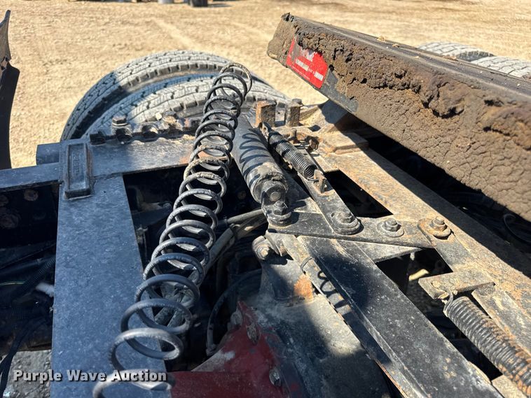 image for item DW3458 2006 Freightliner Columbia semi truck