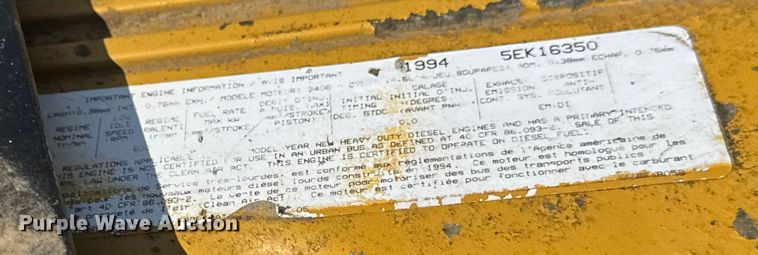 image for item DW3462 1995 Peterbilt 357 truck cab and chassis