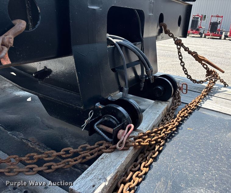 image for item DW7223 1998 Fontaine drop deck extendable equipment trailer