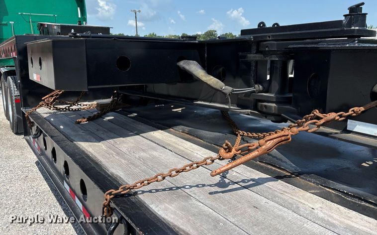 image for item DW7223 1998 Fontaine drop deck extendable equipment trailer