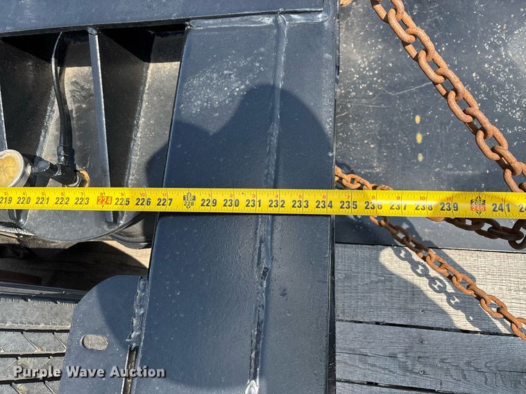 image for item DW7223 1998 Fontaine drop deck extendable equipment trailer