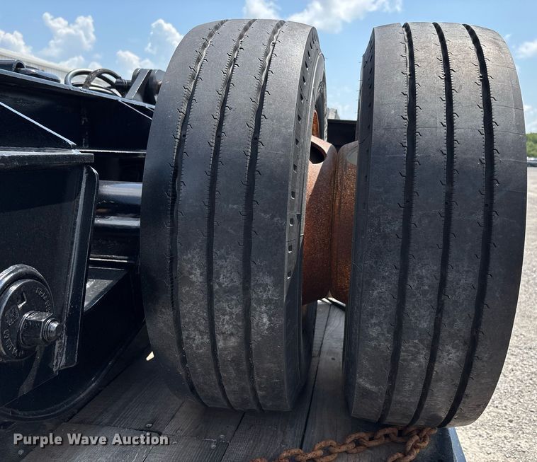 image for item DW7223 1998 Fontaine drop deck extendable equipment trailer