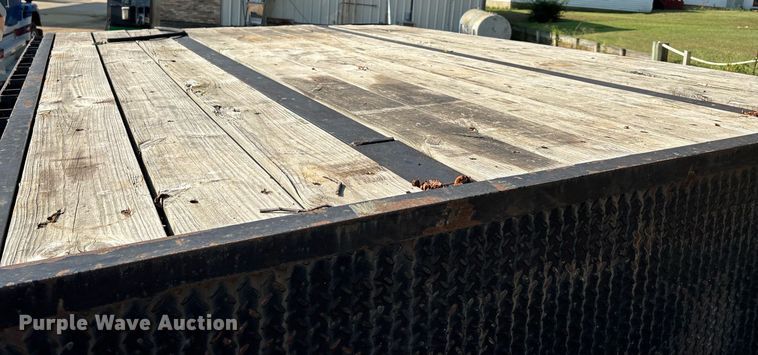 image for item DW7242 2019 Kaufman drop deck trailer