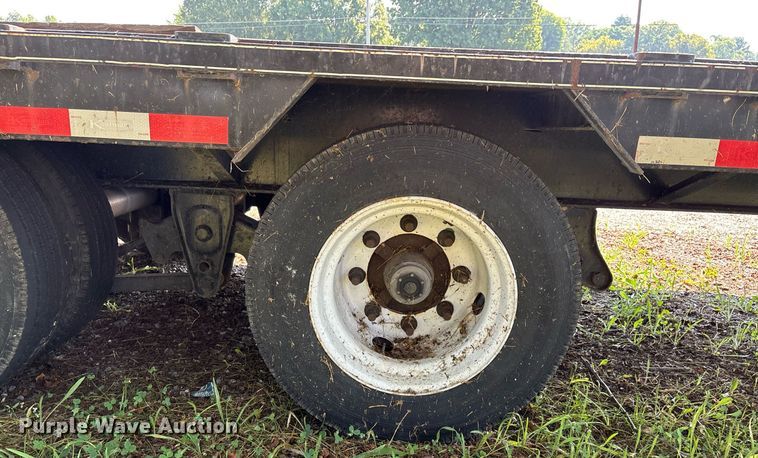 image for item DW7242 2019 Kaufman drop deck trailer