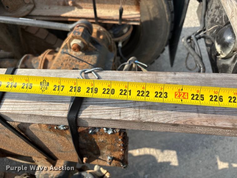 image for item DW7248 1985 Mack RW613 truck cab and chassis